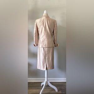 Gold shimmer skirt suit by Le Suit size 10
